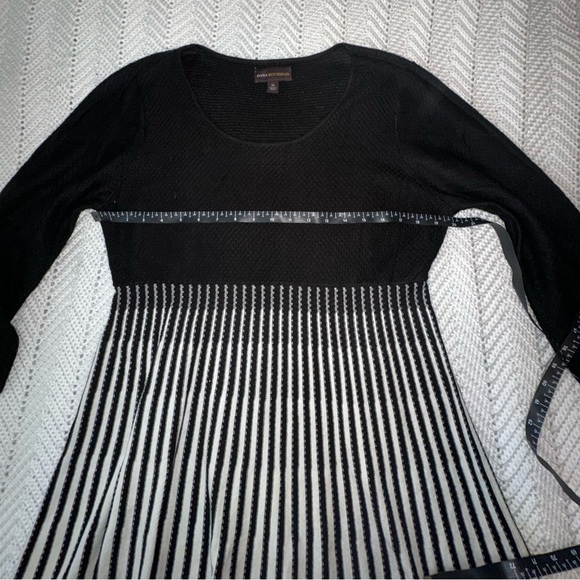 Dana Buchman Black and Cream Ribbed Knit Sweater Dress - women's Size XL - Picture 7 of 11